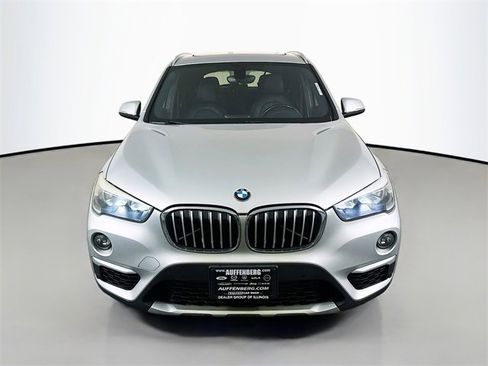Used 2017 BMW X1 xDrive28i image 2