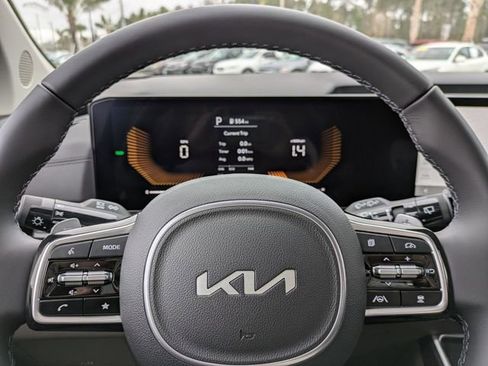New 2026 Kia Carnival LXS FWD image 33