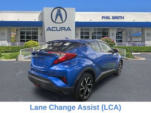Used 2019 Toyota C-HR Limited FWD image 7