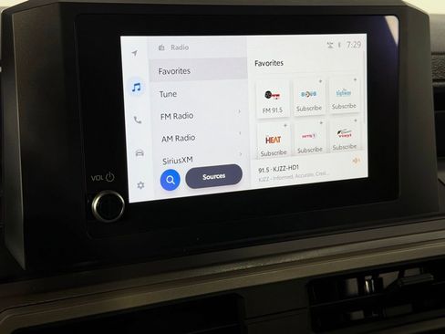 Used 2025 Toyota Tacoma TRD Sport image 17