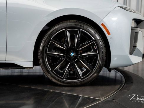 Used 2023 BMW 740i 740i w/ Parking Assistance Package image 22