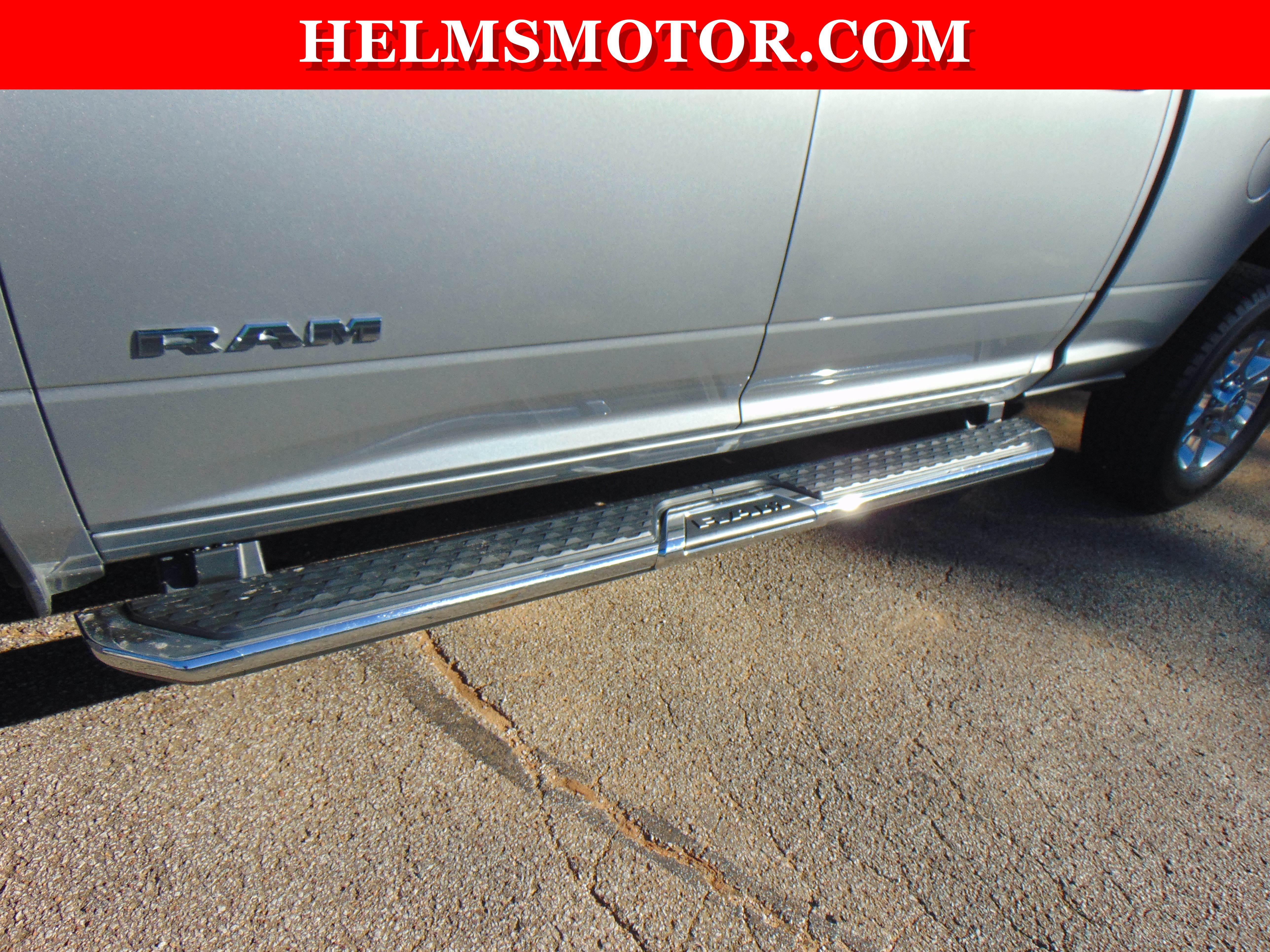 Used 2024 RAM 2500 Big Horn AWD/4WD image 16