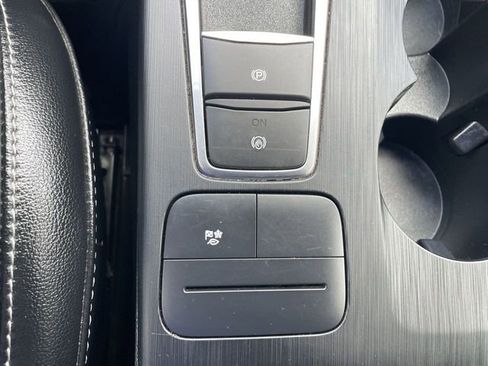 Used 2020 Ford Escape SE Sport AWD/4WD image 18