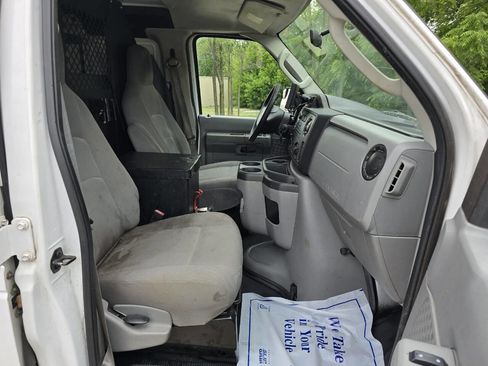 Used 2012 Ford E-150 and Econoline 150 w/ PWR Group image 12