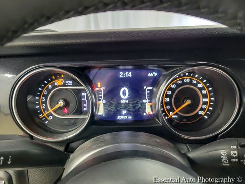 Used 2023 Jeep Wrangler Unlimited Sport AWD/4WD image 13