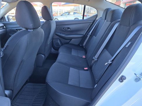 Used 2025 Nissan Sentra SV image 12