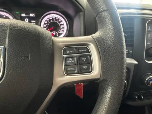 Used 2022 RAM 1500 Classic SLT w/ Protection Group AWD/4WD image 34