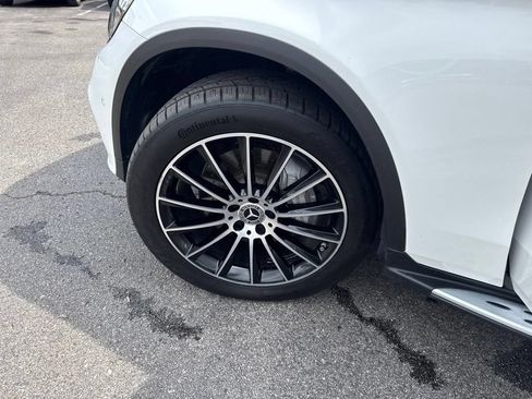 Used 2019 Mercedes-Benz GLC 300 4MATIC Coupe image 26