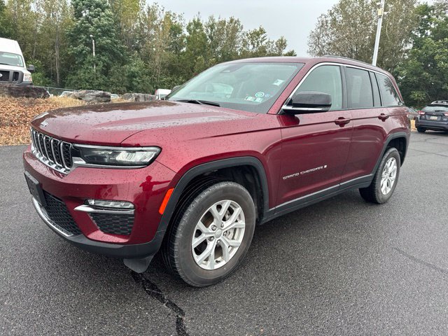 Used 2023 Jeep Grand Cherokee Limited AWD/4WD image 24