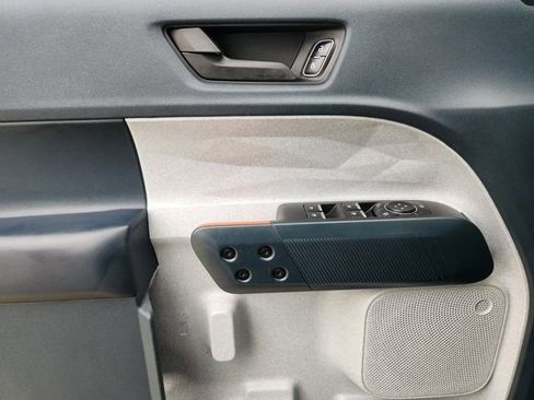 Used 2024 Ford Maverick XLT image 21