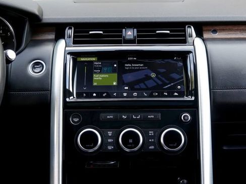 Used 2017 Land Rover Discovery HSE Luxury image 26