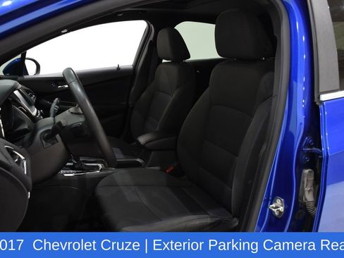 Used 2017 Chevrolet Cruze LT w/ Sun And Sound Package image 21