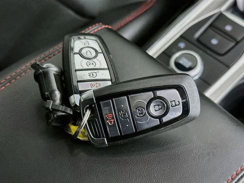 Used 2024 Ford Explorer ST-Line w/ Class IV Trailer Tow Package AWD/4WD image 22