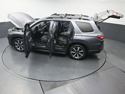 Certified 2023 Honda Pilot Touring image 51