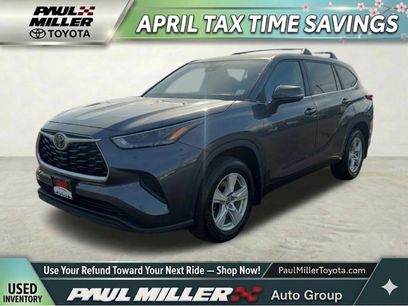 Used 2023 Toyota Highlander L