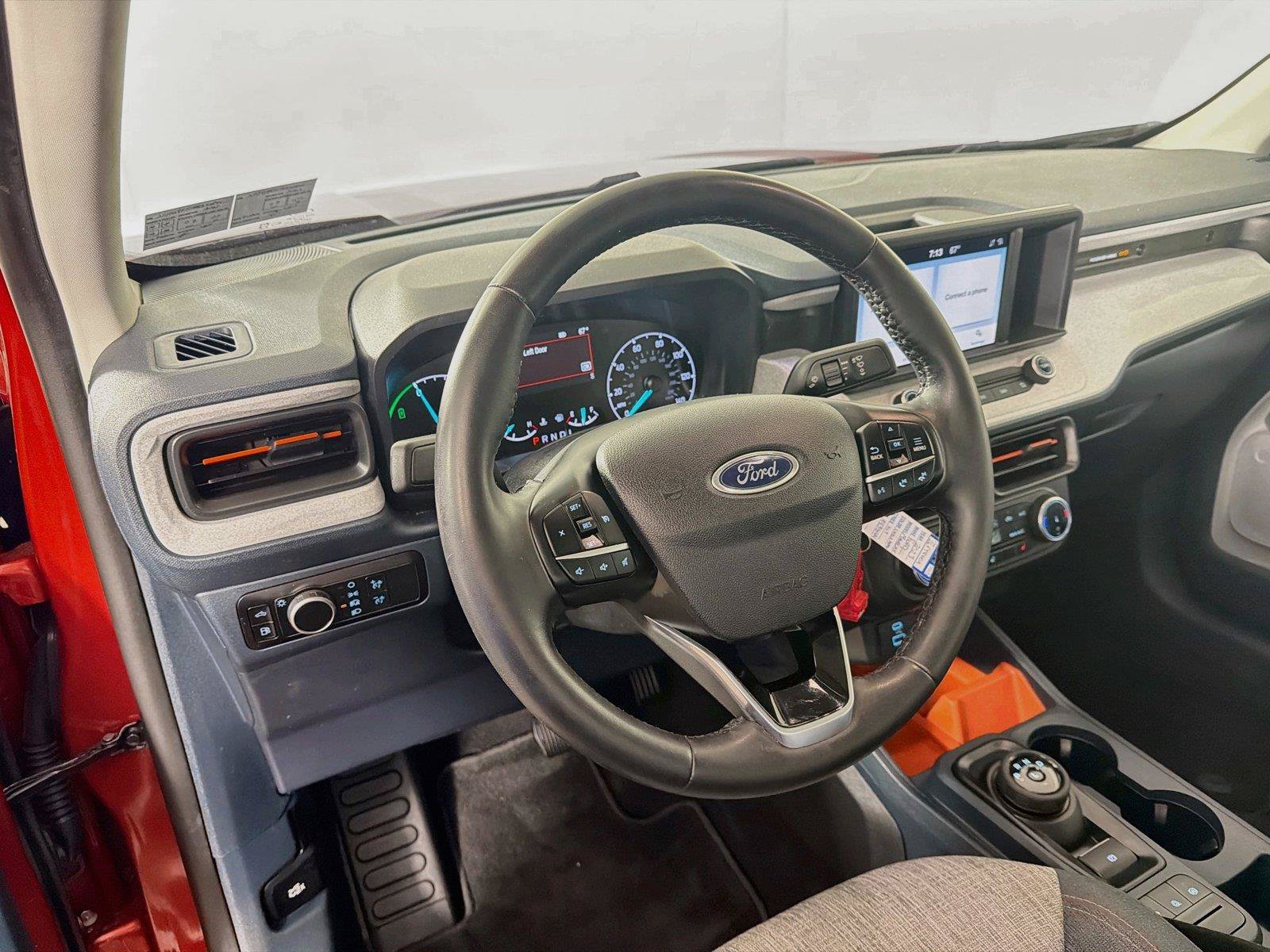 Used 2023 Ford Maverick XLT w/ XLT Luxury Package FWD image 16