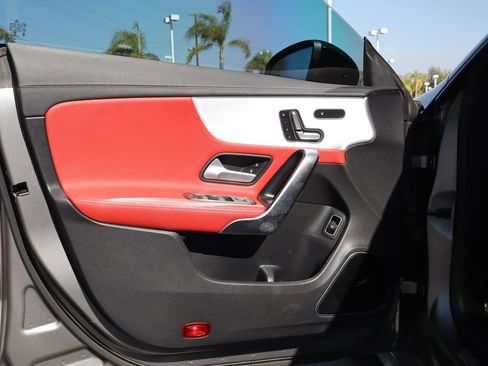 Used 2020 Mercedes-Benz CLA 35 AMG 4MATIC image 19