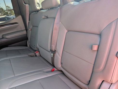 Used 2023 GMC Sierra 1500 SLT w/ SLT Premium Package image 26