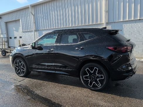 Certified 2024 Chevrolet Blazer RS w/ Driver Confidence II Package image 4