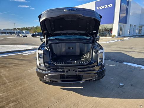 Used 2022 Ford F150 Lightning Lariat w/ Equipment Group 511A High image 4