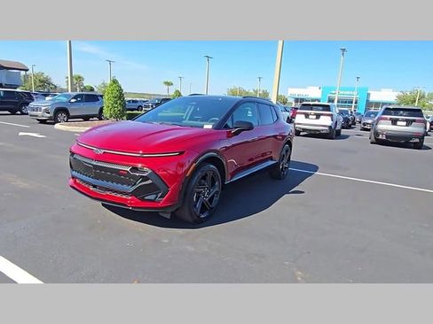 New 2026 Chevrolet Equinox EV RS image 31