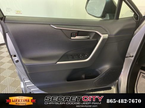Used 2021 Toyota RAV4 XSE image 12