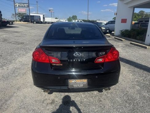 Used 2011 INFINITI G37 Sedan RWD image 4