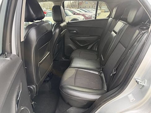 Used 2015 Chevrolet Trax LT w/ LT Plus Package image 12