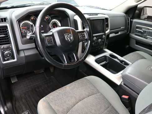 Used 2018 RAM 1500 Big Horn image 21