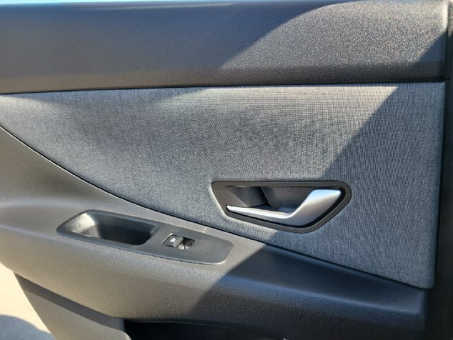 New 2026 Hyundai Elantra SEL Sport FWD image 22