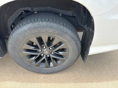 Used 2020 Lexus GX 460 Premium AWD/4WD image 10