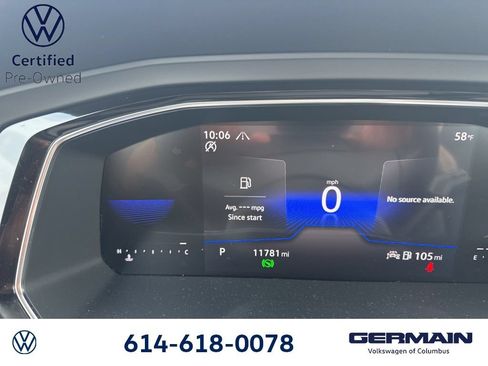 Used 2023 Volkswagen Jetta SE w/ Panoramic Sunroof Package FWD image 19
