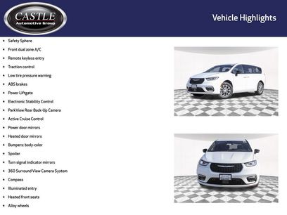 New 2026 Chrysler Pacifica Select