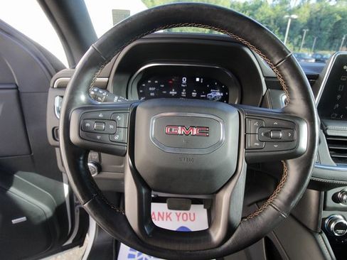 Used 2023 GMC Yukon XL AT4 w/ Technology Package image 27