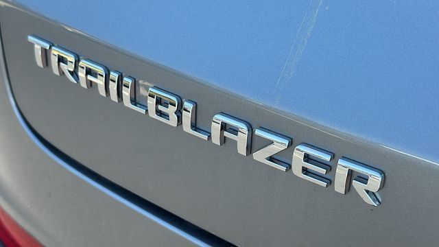 New 2025 Chevrolet TrailBlazer ACTIV w/ Driver Confidence Package FWD image 26