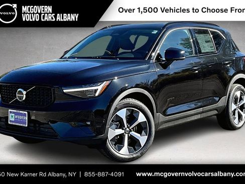 New 2026 Volvo XC40 B5 Plus w/ Protection Package Premier AWD/4WD image 1