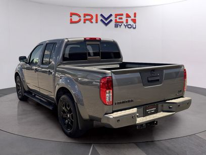 Used 2020 Nissan Frontier SV w/ Midnight Edition Floor Mats