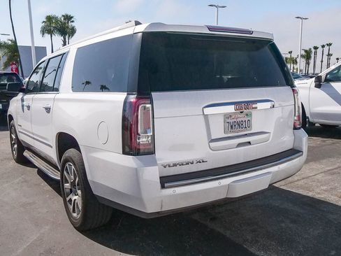 Used 2017 GMC Yukon XL Denali RWD image 7
