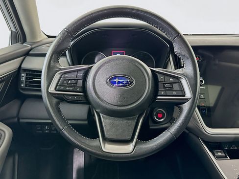 Used 2025 Subaru Outback Premium image 18