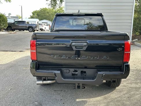Used 2026 Toyota Tacoma TRD Sport image 6