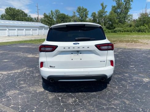 Used 2023 Ford Escape ST-Line Select w/ Tech Pack #1 AWD/4WD image 8