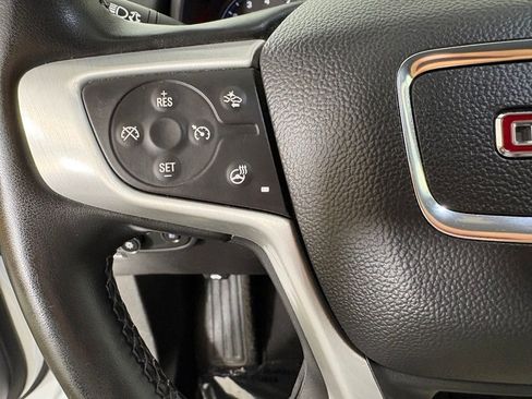 Used 2024 GMC Terrain SLT FWD image 24