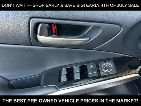 Used 2017 Lexus IS 300 AWD w/ Premium Package image 12
