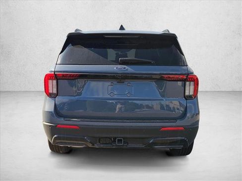 New 2025 Ford Explorer ST-Line image 8