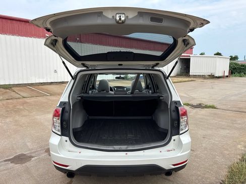 Used 2012 Subaru Forester 2.5X Premium AWD/4WD image 26