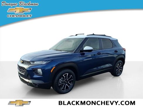 Used 2022 Chevrolet TrailBlazer ACTIV w/ Technology Package image 7
