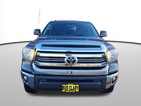 Used 2017 Toyota Tundra SR5 image 9