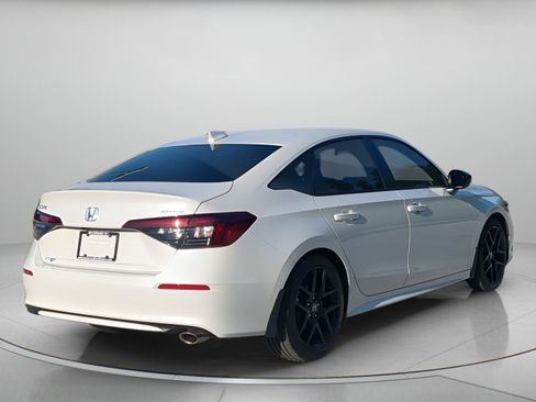 Used 2025 Honda Civic Sport image 40