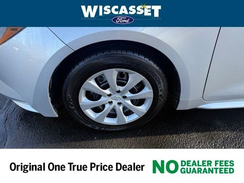 Used 2024 Toyota Corolla LE image 22