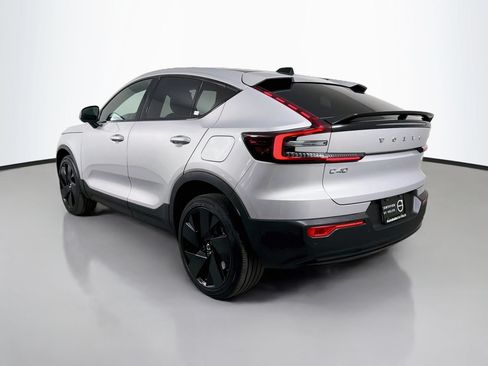 Certified 2023 Volvo C40 P8 Recharge Ultimate w/ Protection Package Premier AWD/4WD image 8